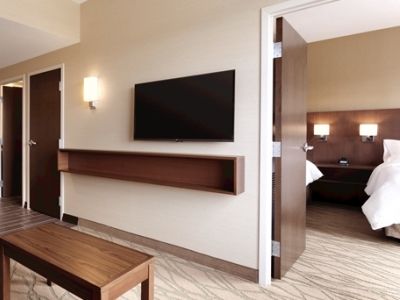 Embassy By Hilton Akron Canton Airport Hotel